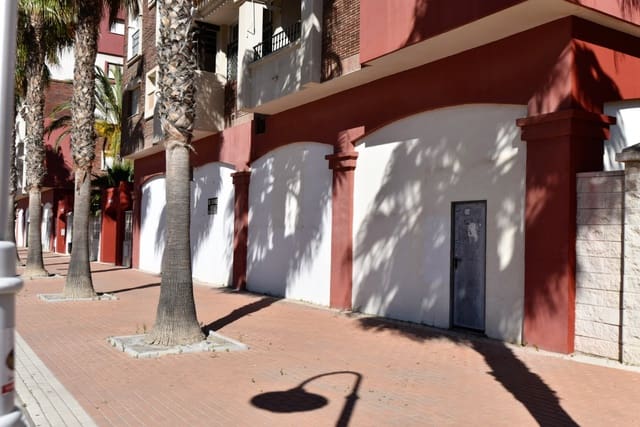 Erhverv til salg i Motril - € 160.000 (Ref: 6720618)