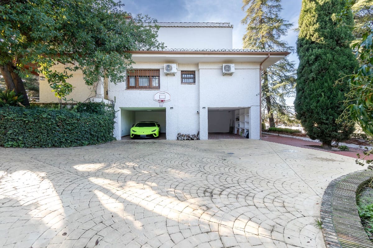 5 soverom Villa til salgs i Albolote med svømmebasseng garasje - € 950 000 (Ref: 6720628)