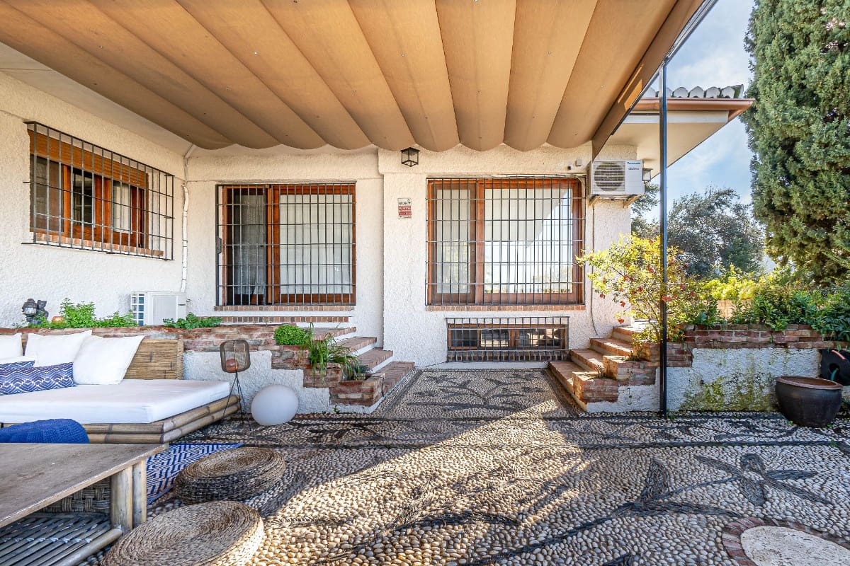 5 soverom Villa til salgs i Albolote med svømmebasseng garasje - € 950 000 (Ref: 6720628)