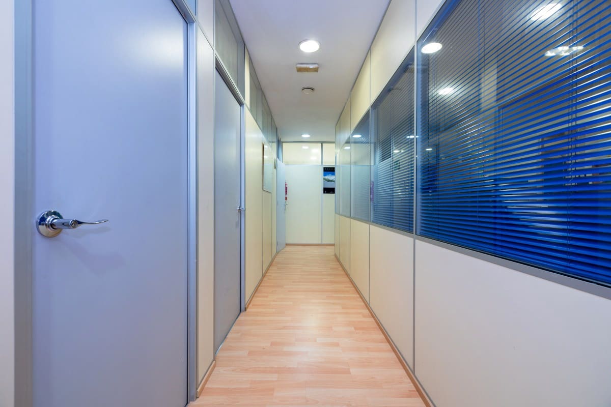 Commercial for sale in Granada city - € 210,000 (Ref: 6720630)