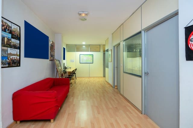 Local Comercial en Granada ciudad en venta - 210.000 € (Ref: 6720630)