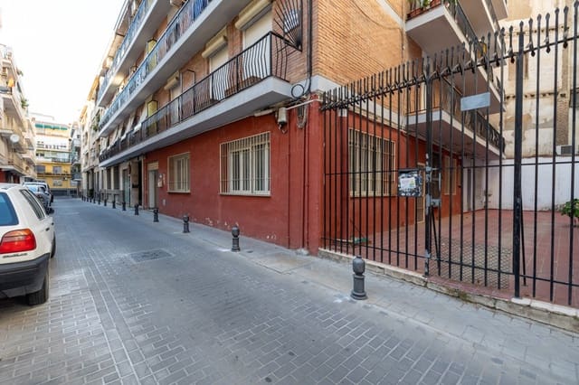 Local Comercial en Granada ciudad en venta - 210.000 € (Ref: 6720630)