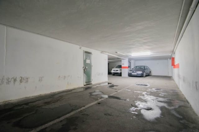 Garasje til salgs i Centro, Granada by - € 37 000 (Ref: 6720674)