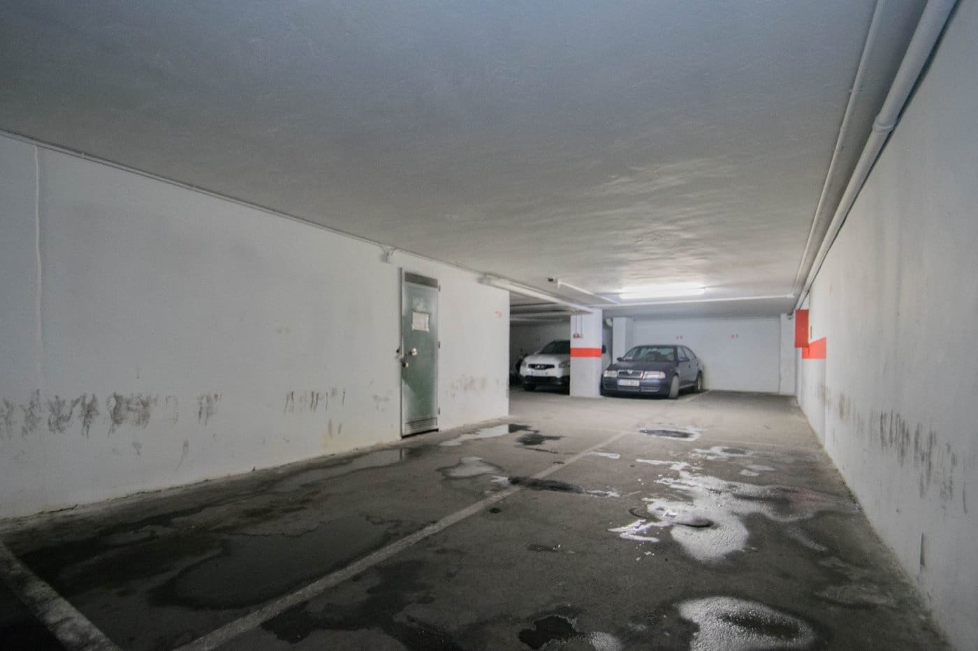 Garasje til salgs i Granada by - € 37 000 (Ref: 6720674)