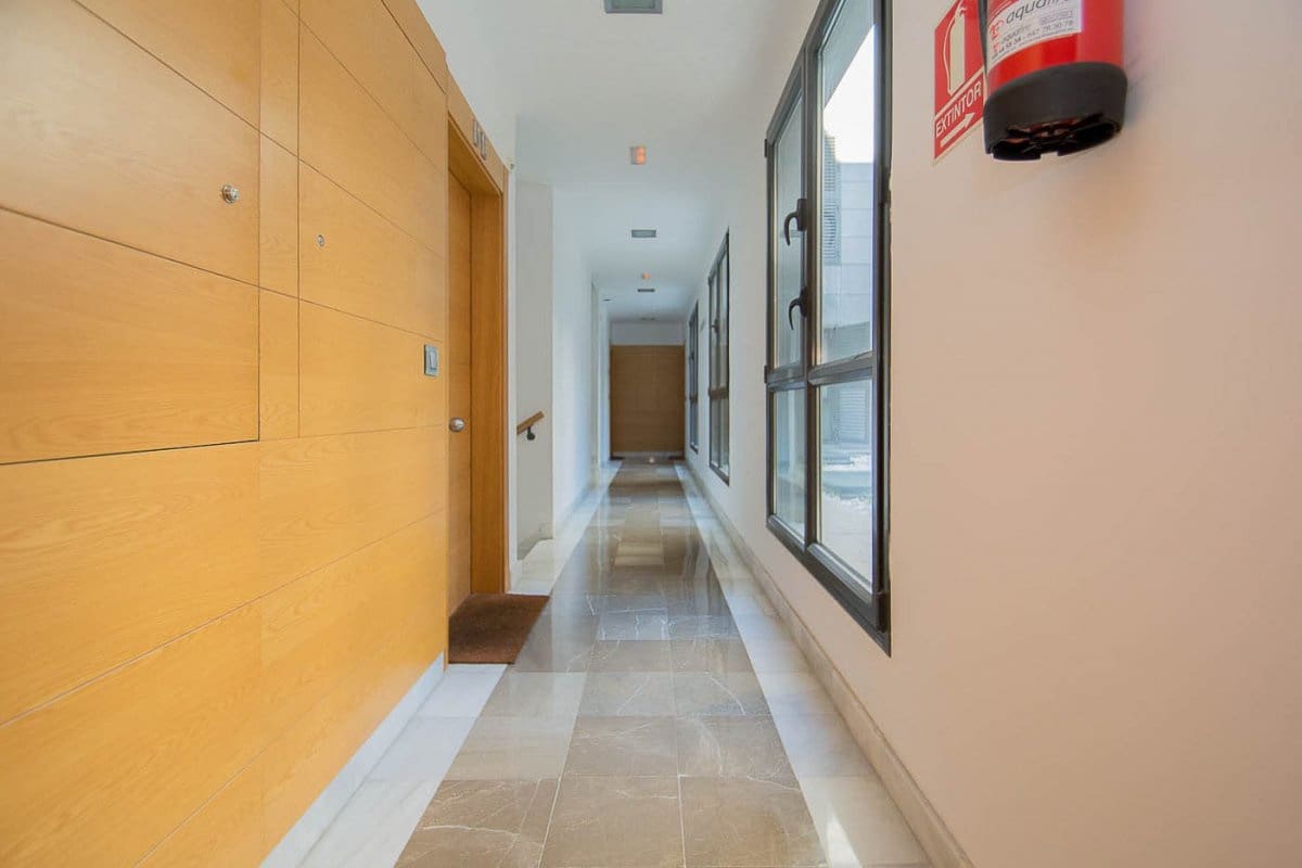 1 soveværelse Lejlighed til salg i Granada by med garage - € 335.000 (Ref: 6720951)