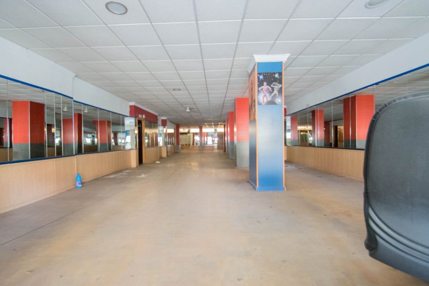 Commercieel te koop in Granada stad - € 230.000 (Ref: 6721162)