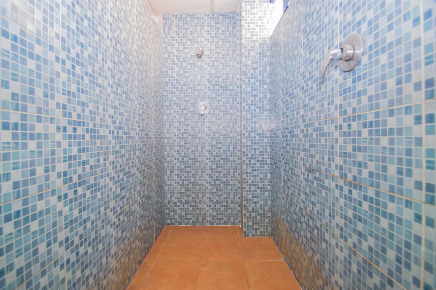 Commercieel te koop in Granada stad - € 230.000 (Ref: 6721162)