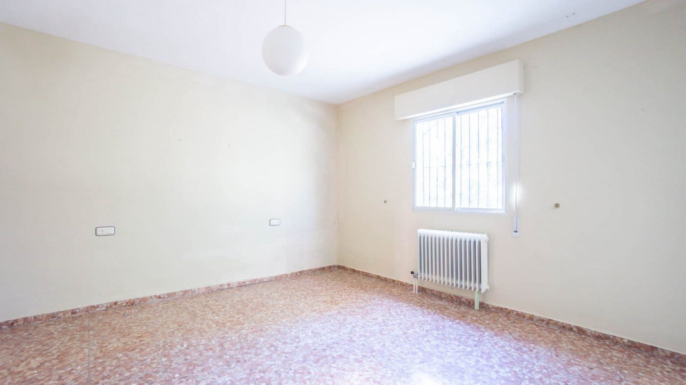 3 bedroom Finca/Country House for sale in Iznalloz - € 220,000 (Ref: 6744465)