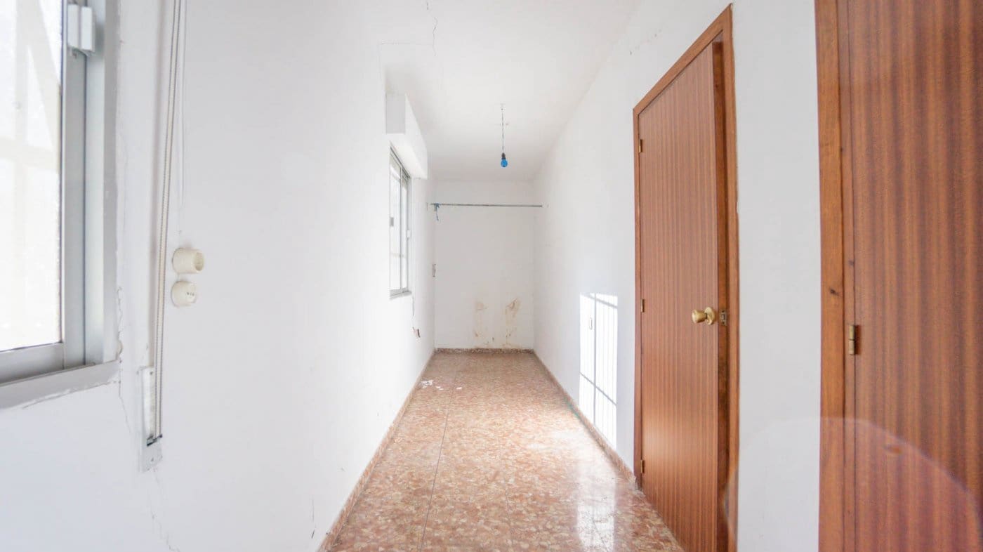 3 bedroom Finca/Country House for sale in Iznalloz - € 220,000 (Ref: 6744465)