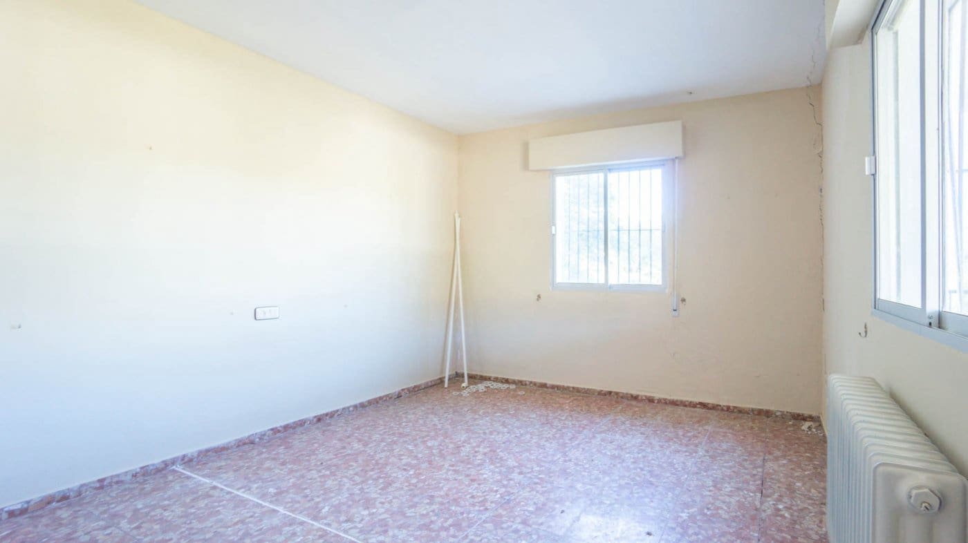 3 bedroom Finca/Country House for sale in Iznalloz - € 220,000 (Ref: 6744465)