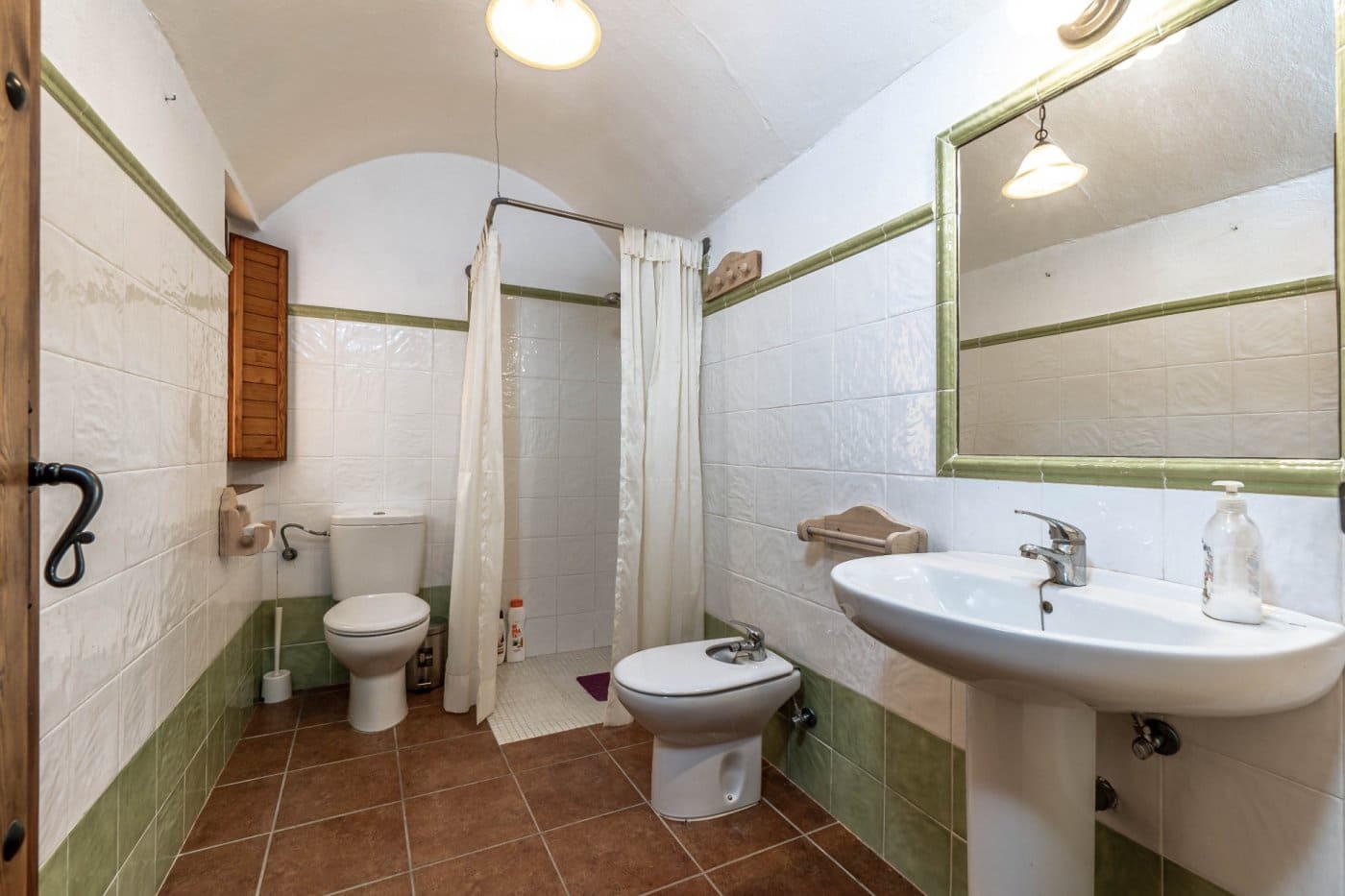 9 soverom Grottehus til salgs i Gorafe med garasje - € 220 000 (Ref: 6753887)