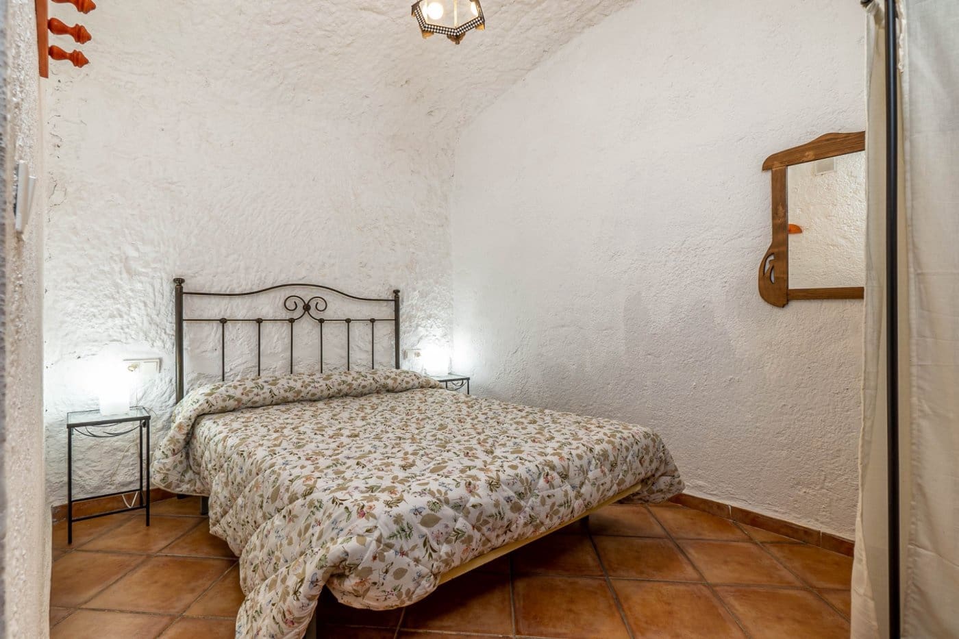 9 soverom Grottehus til salgs i Gorafe med garasje - € 220 000 (Ref: 6753887)