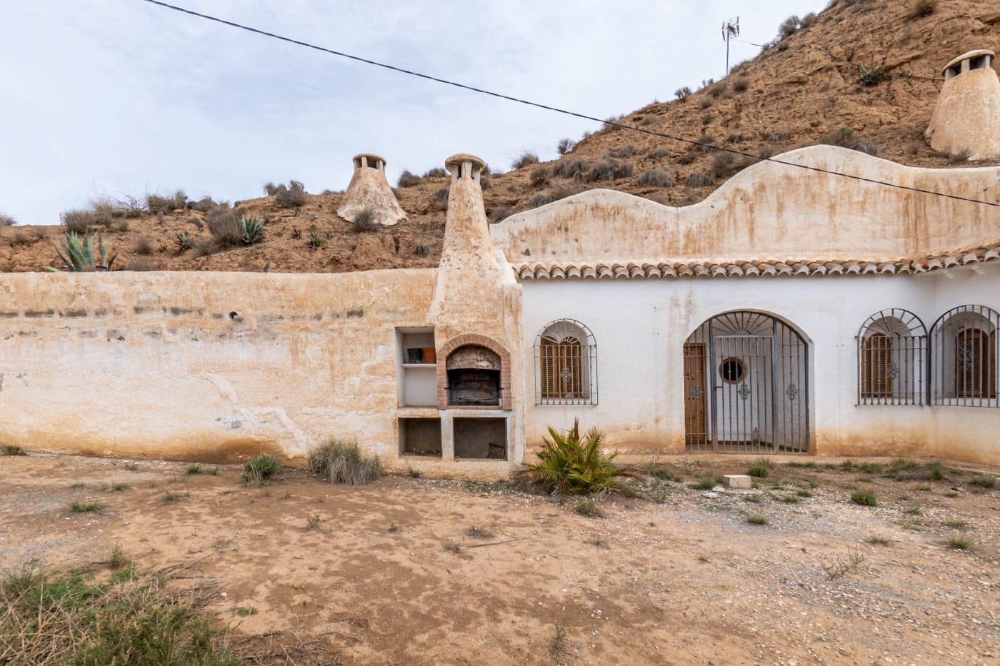 9 soverom Grottehus til salgs i Gorafe med garasje - € 220 000 (Ref: 6753887)