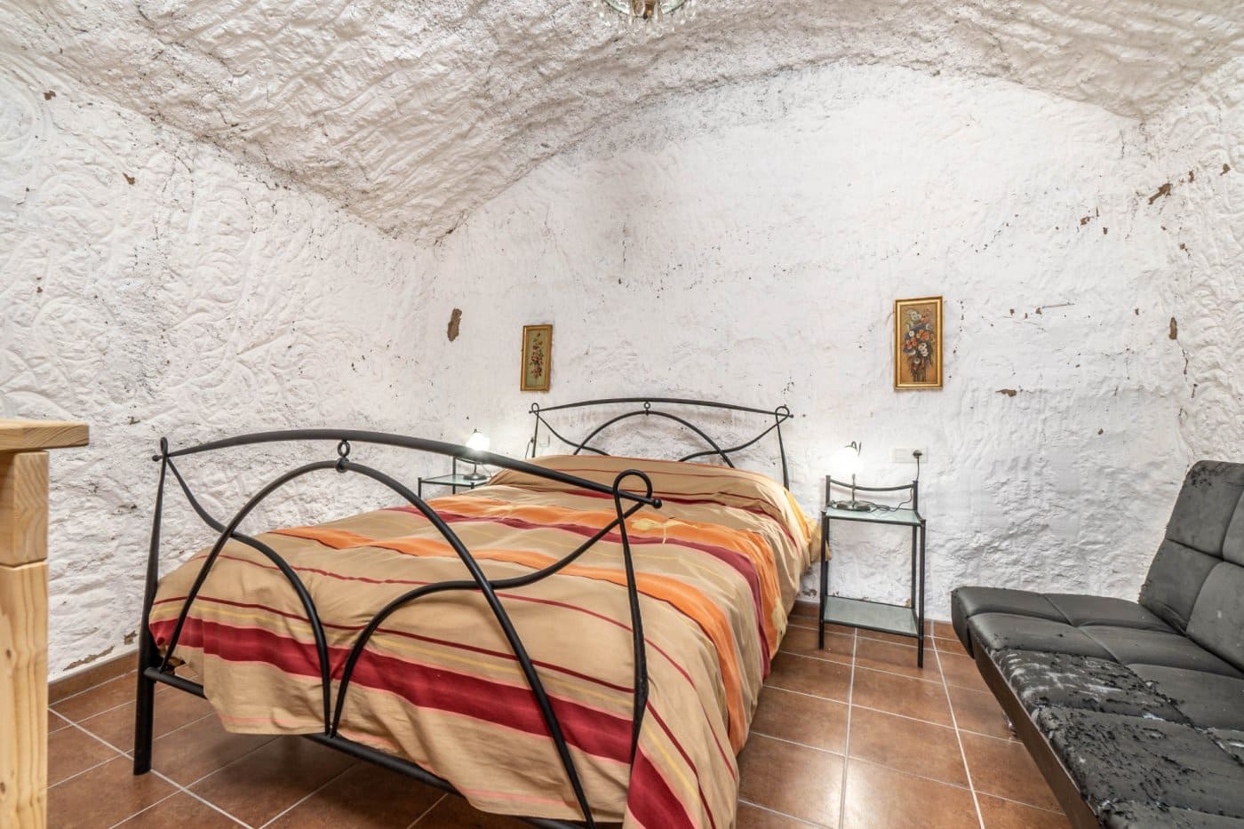 9 soverom Grottehus til salgs i Gorafe med garasje - € 220 000 (Ref: 6753887)