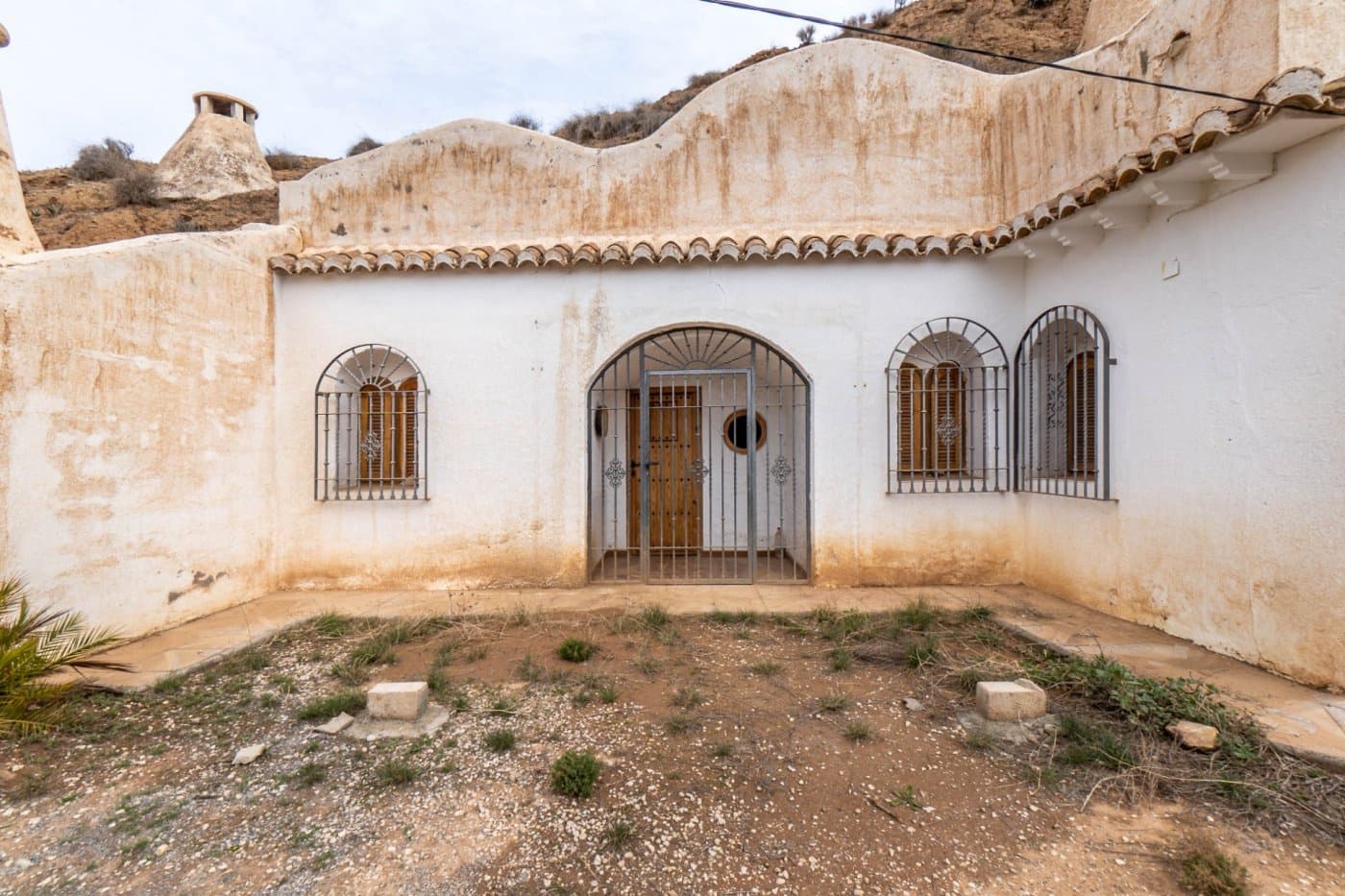 9 soverom Grottehus til salgs i Gorafe med garasje - € 220 000 (Ref: 6753887)