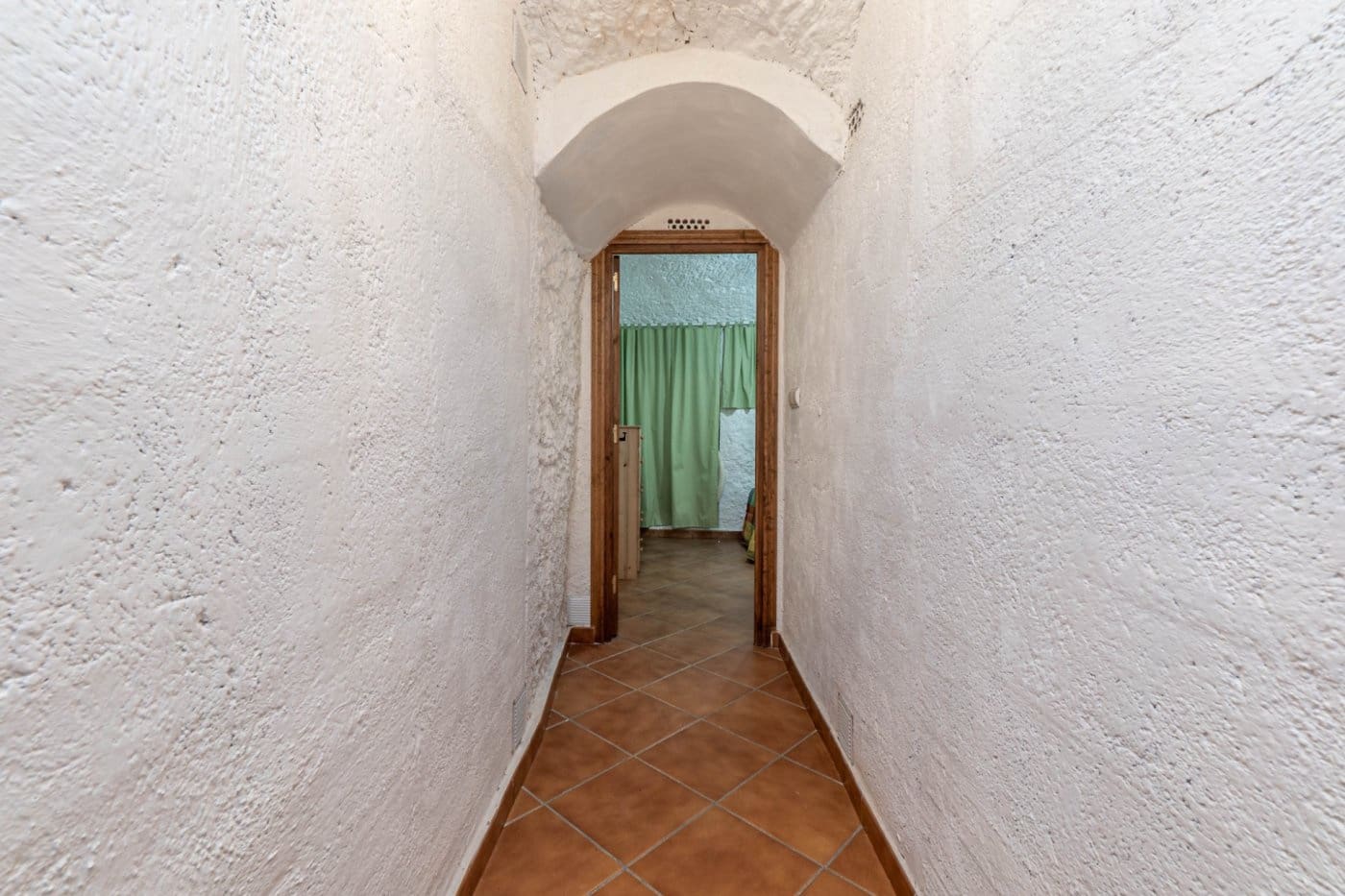 9 soverom Grottehus til salgs i Gorafe med garasje - € 220 000 (Ref: 6753887)