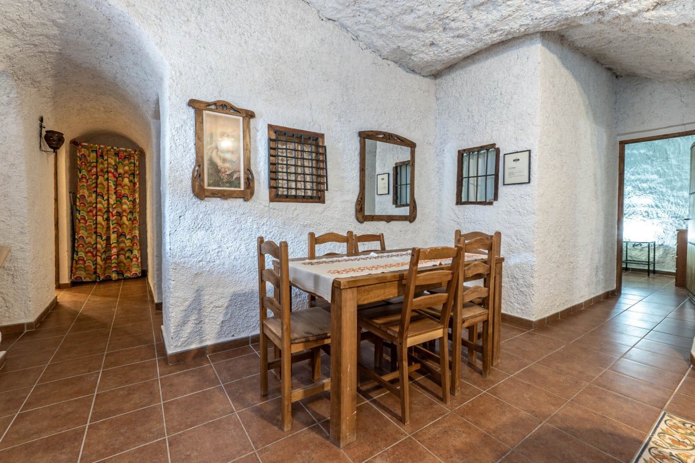 9 soverom Grottehus til salgs i Gorafe med garasje - € 220 000 (Ref: 6753887)