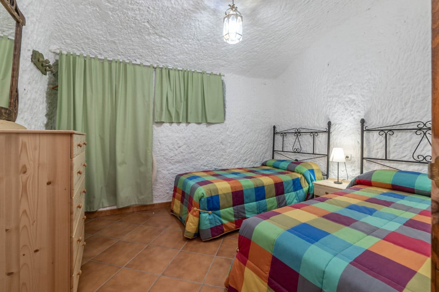 9 soverom Grottehus til salgs i Gorafe med garasje - € 220 000 (Ref: 6753887)