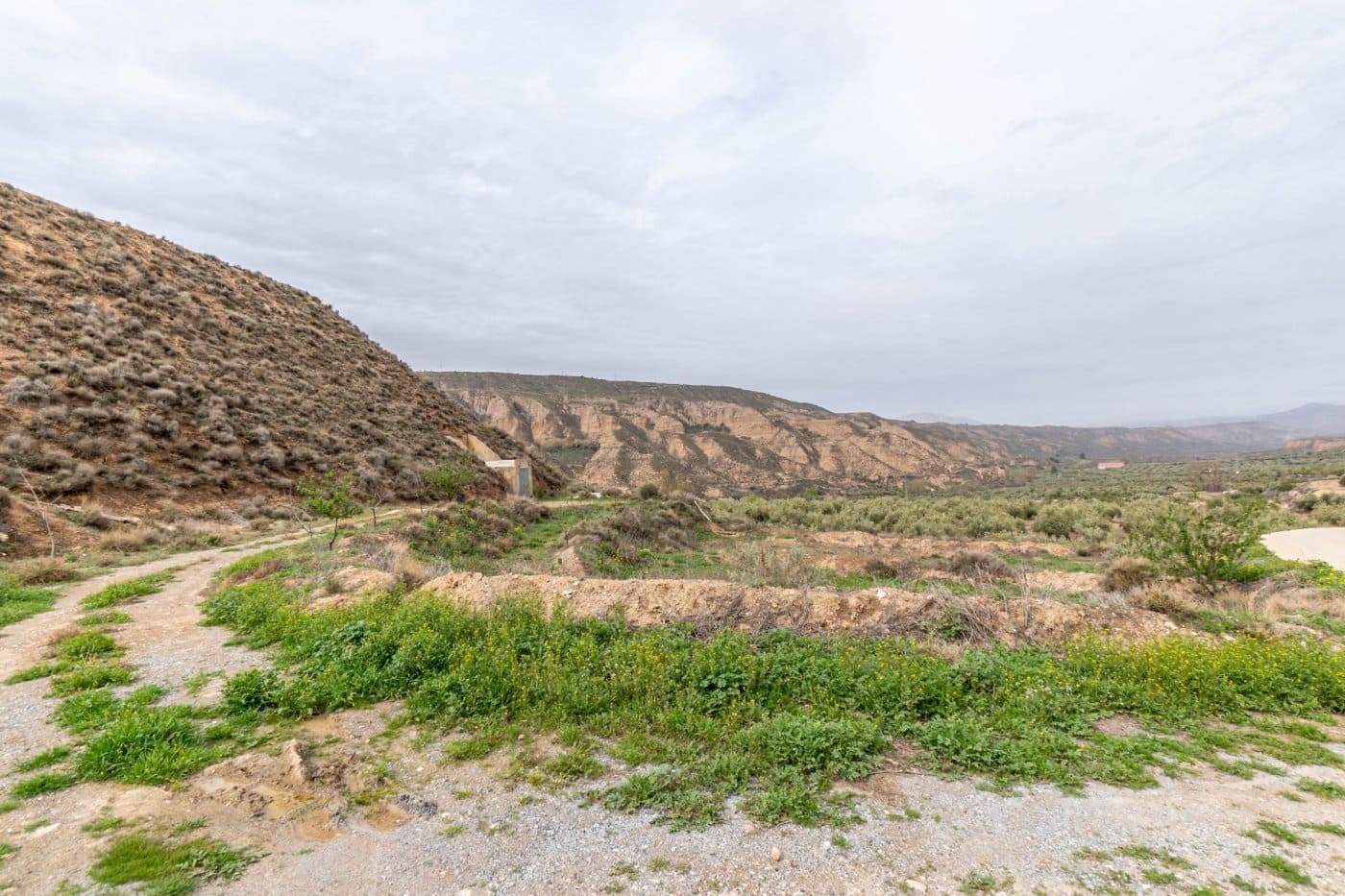 9 soverom Grottehus til salgs i Gorafe med garasje - € 220 000 (Ref: 6753887)