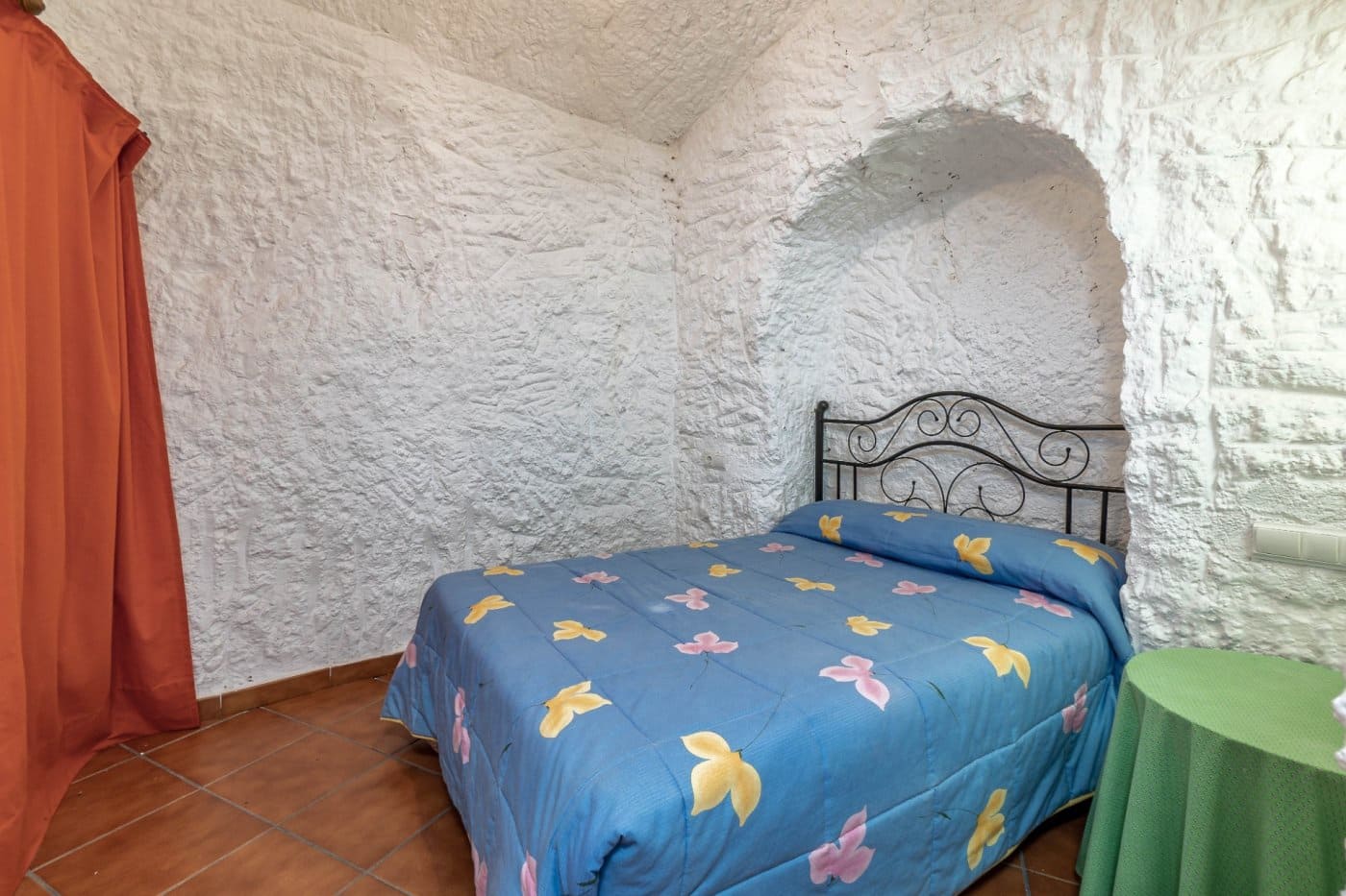 9 soverom Grottehus til salgs i Gorafe med garasje - € 220 000 (Ref: 6753887)