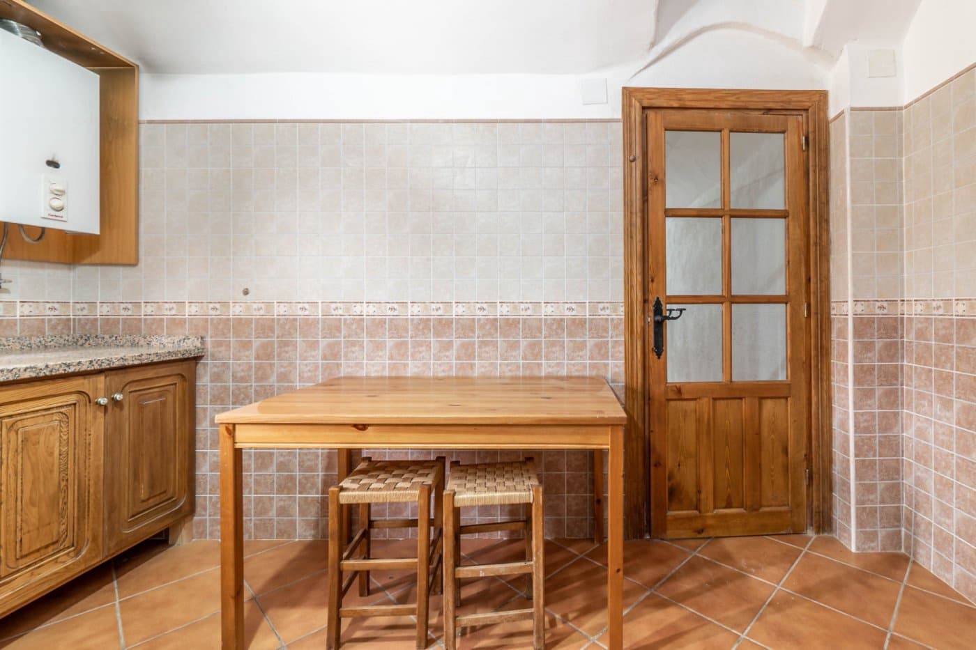 9 soverom Grottehus til salgs i Gorafe med garasje - € 220 000 (Ref: 6753887)