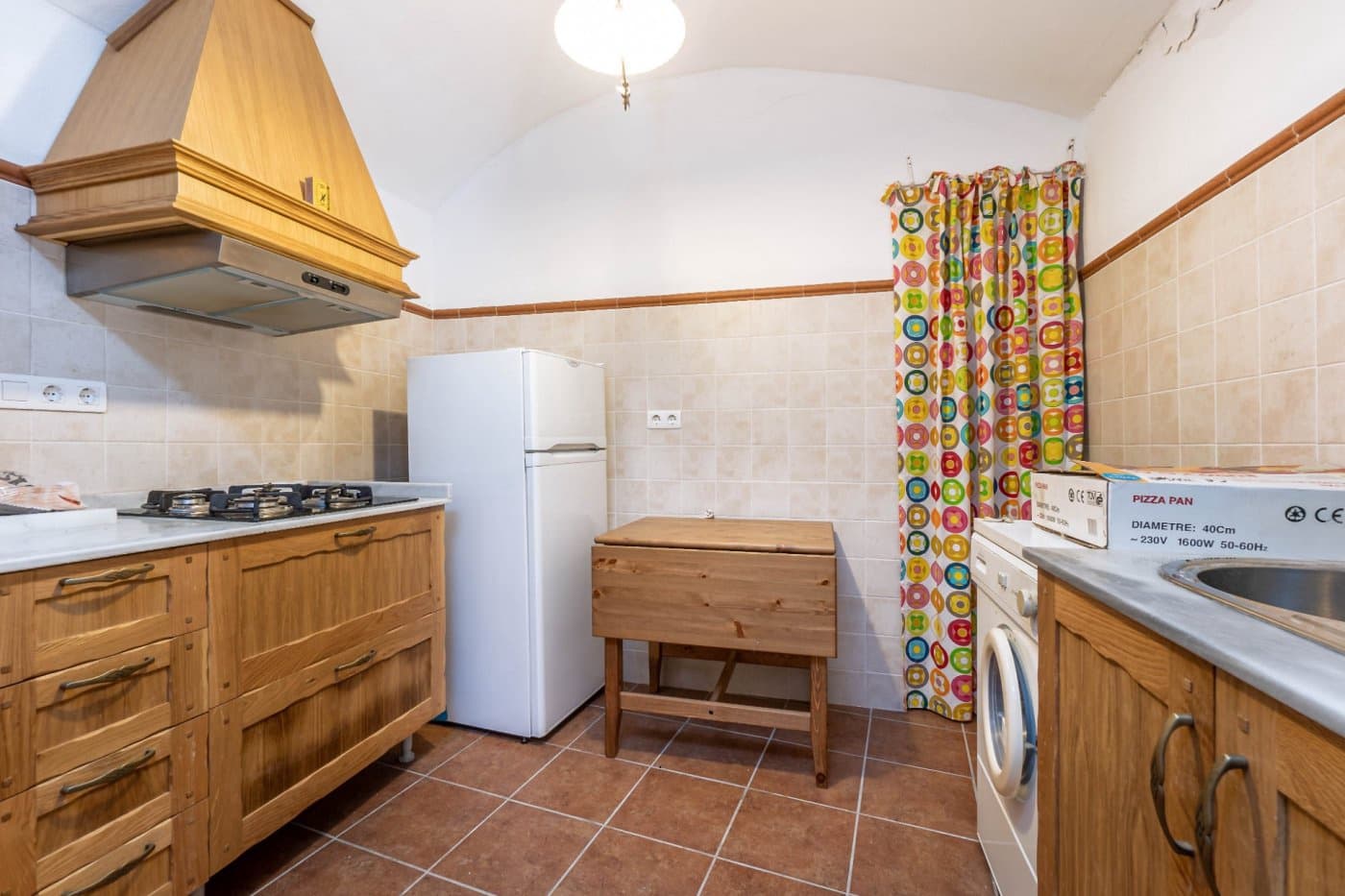 9 soverom Grottehus til salgs i Gorafe med garasje - € 220 000 (Ref: 6753887)