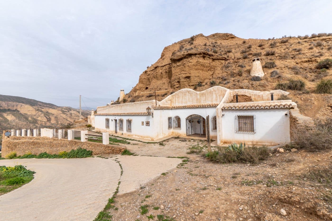 9 soverom Grottehus til salgs i Gorafe med garasje - € 220 000 (Ref: 6753887)