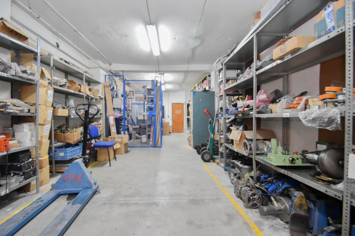 Kommersiell till salu i Granada stad - 139 900 € (Ref: 6779846)