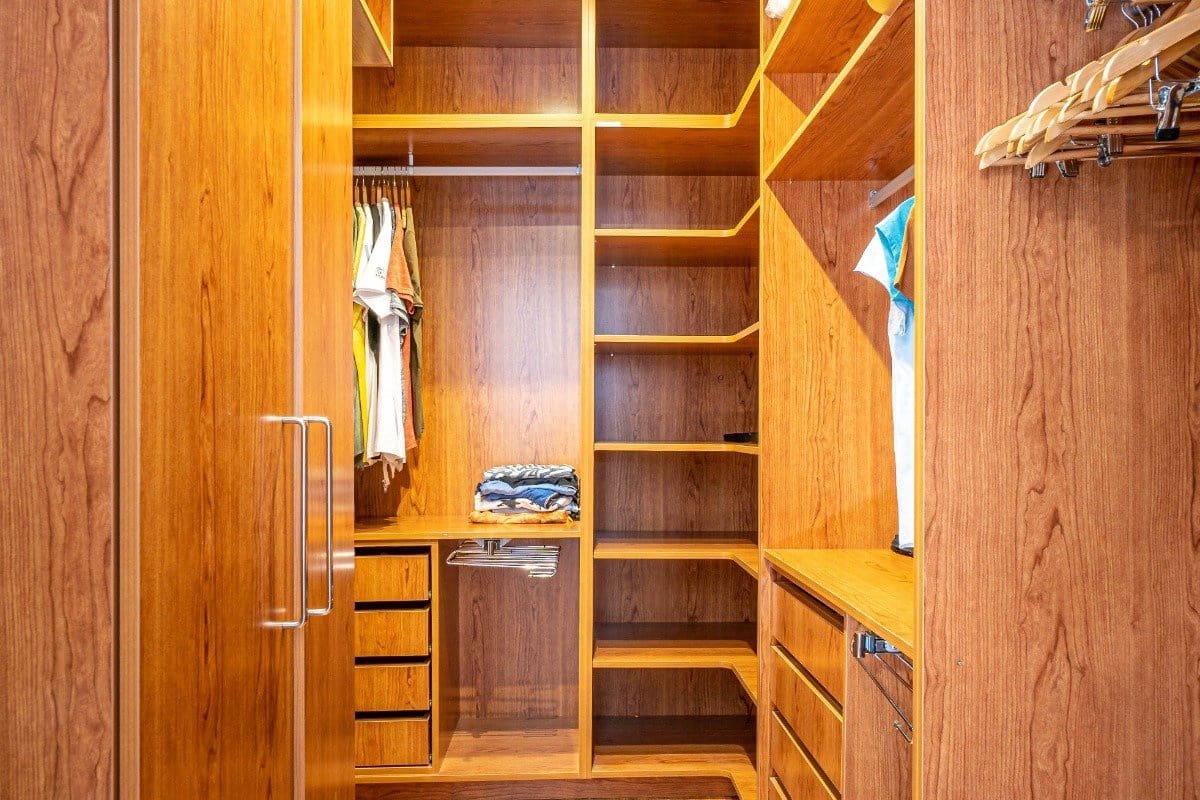 5 Zimmer Villa zu verkaufen in Peligros mit Pool Garage - 950.000 € (Ref: 6794308)