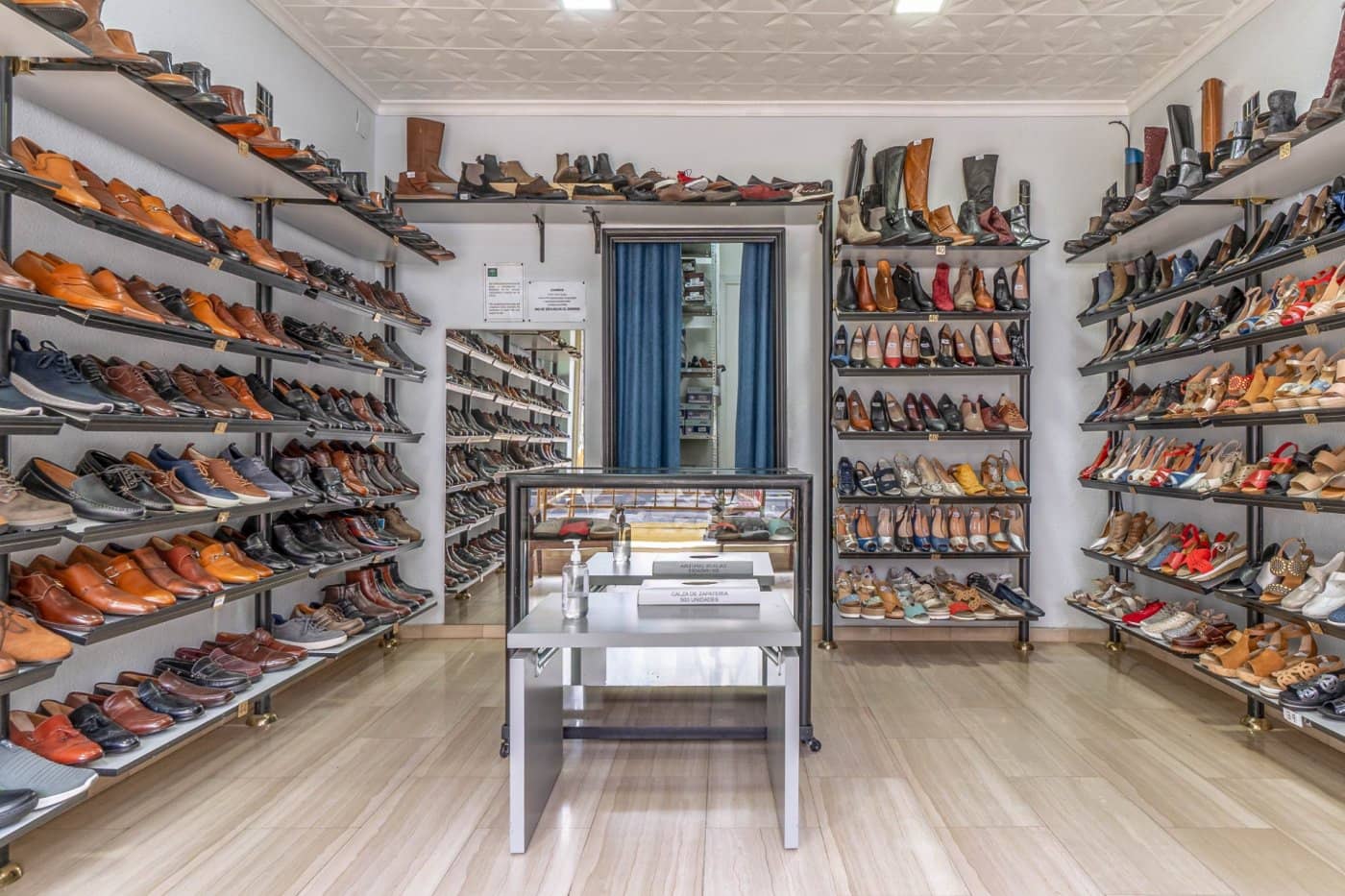 Commercieel te koop in Granada stad - € 545.000 (Ref: 6869027)