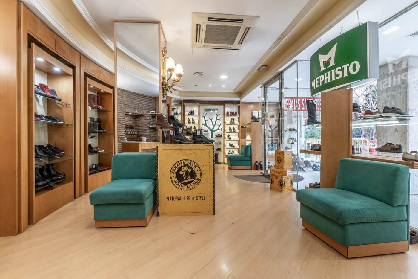 Commercieel te koop in Granada stad - € 545.000 (Ref: 6869027)