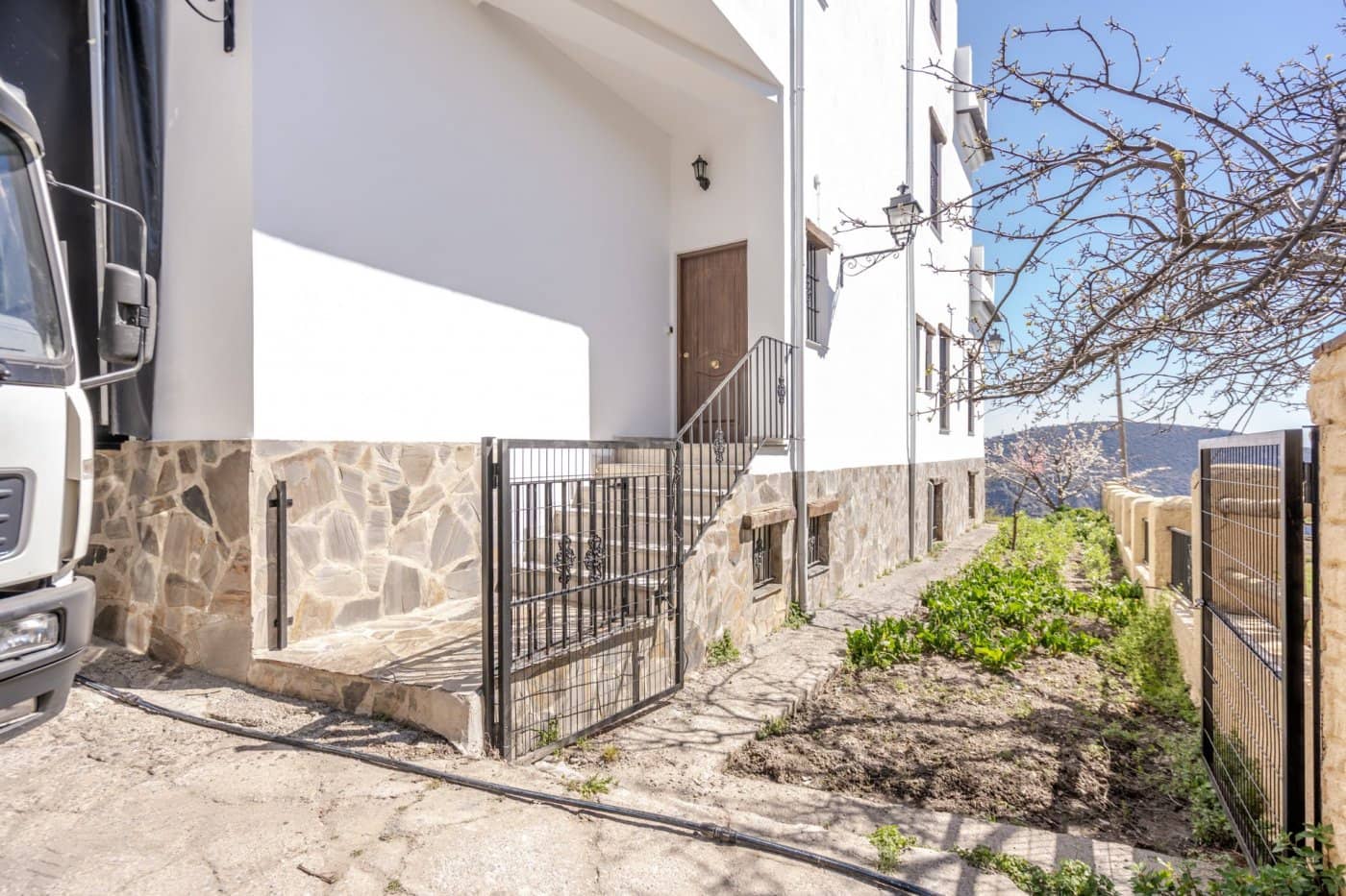 Kommersiell till salu i Portugos - 825 000 € (Ref: 6879606)