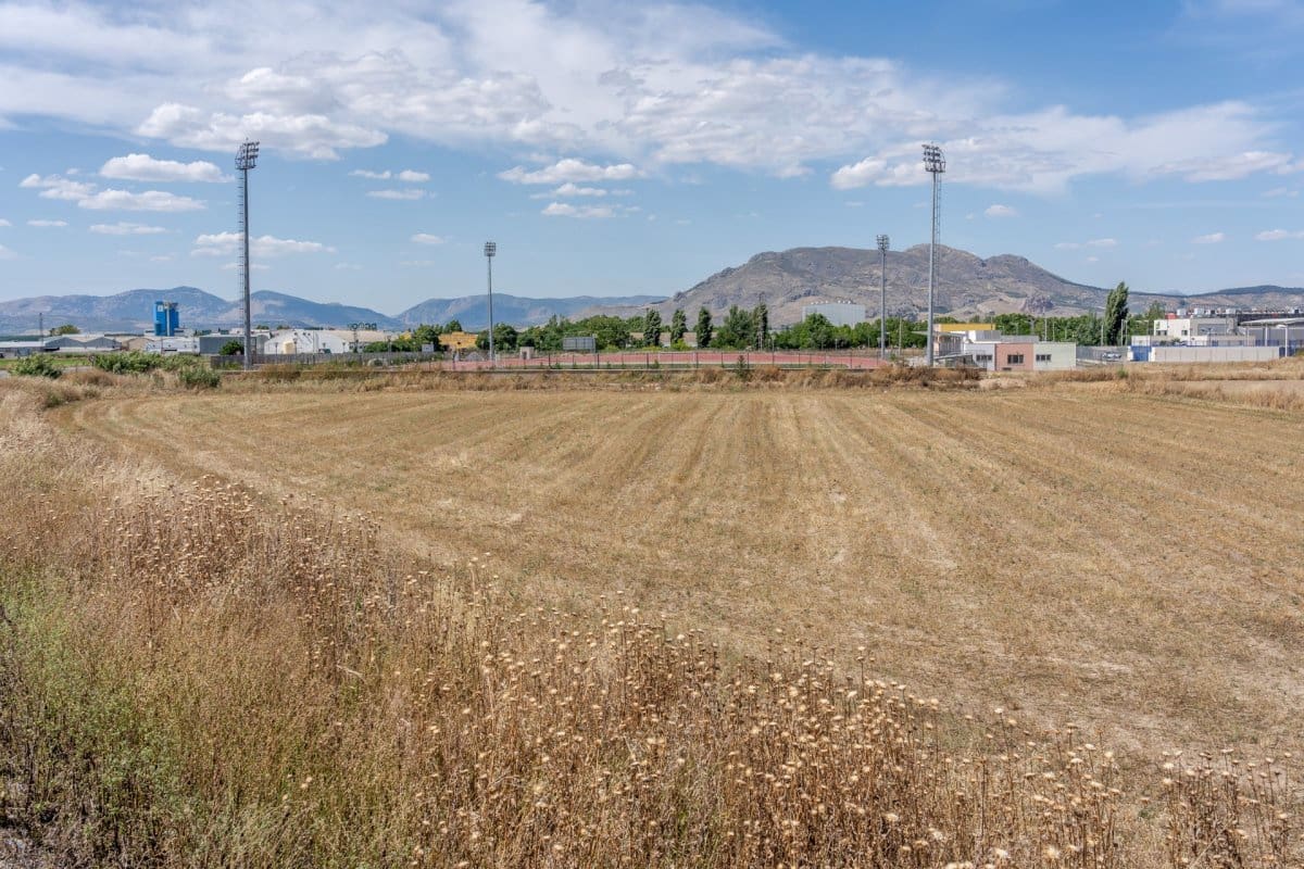Building Plot for sale in Santa Fe - € 50,000 (Ref: 6899362)