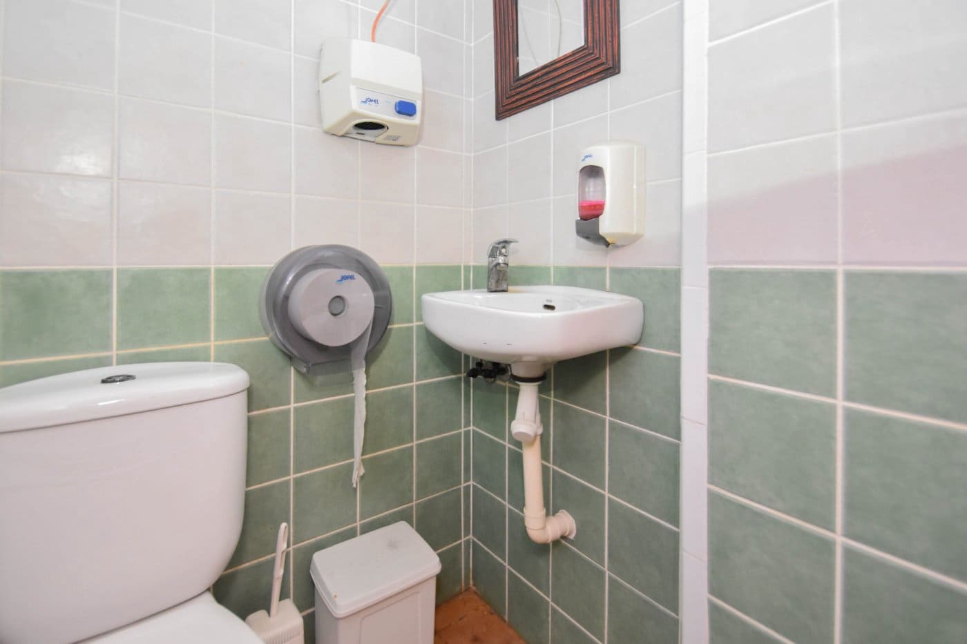 Local Comercial en Albolote en venta - 320.000 € (Ref: 6946723)