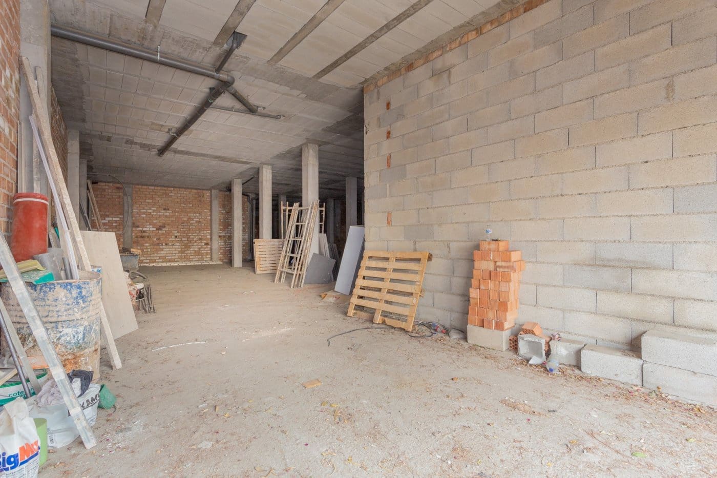 Commercieel te koop in Las Gabias - € 175.000 (Ref: 7210554)