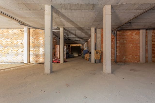 Commercial for sale in Las Gabias - € 175,000 (Ref: 7210554)
