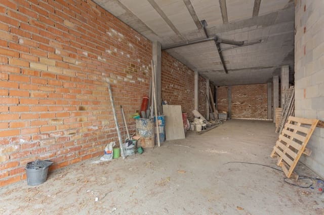 Commercial for sale in Las Gabias - € 175,000 (Ref: 7210554)