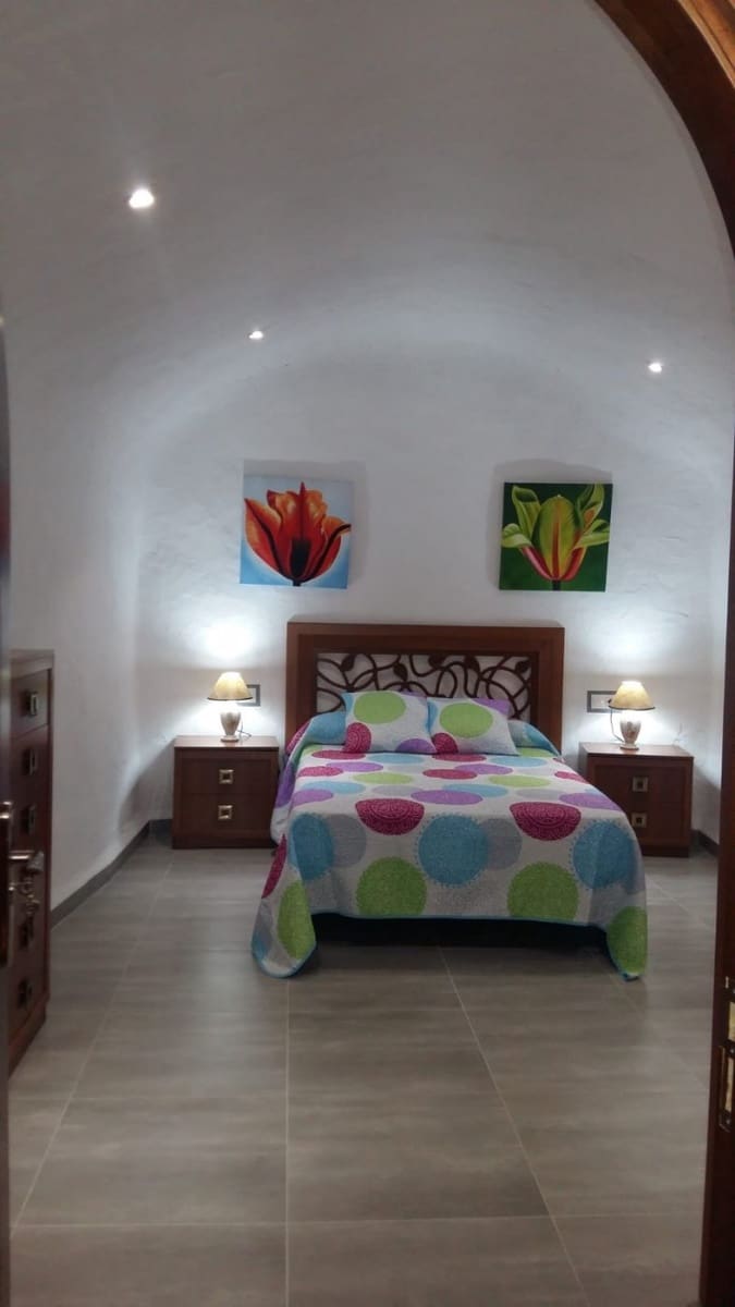 9 soveværelse Hulehus til salg i Pozo Alcon med swimmingpool - € 283.250 (Ref: 7233179)