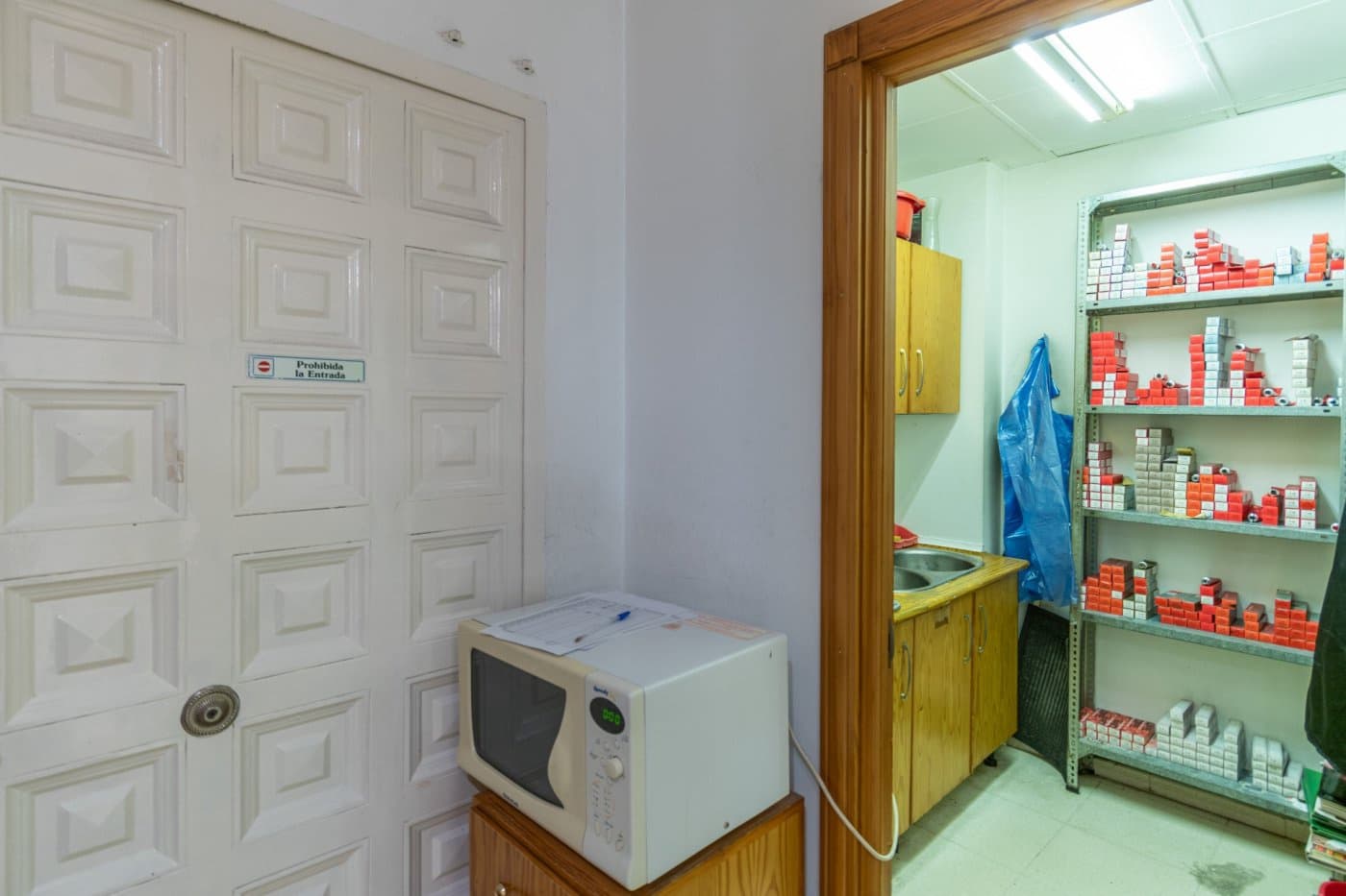 Commercieel te koop in Granada stad - € 440.000 (Ref: 7261405)