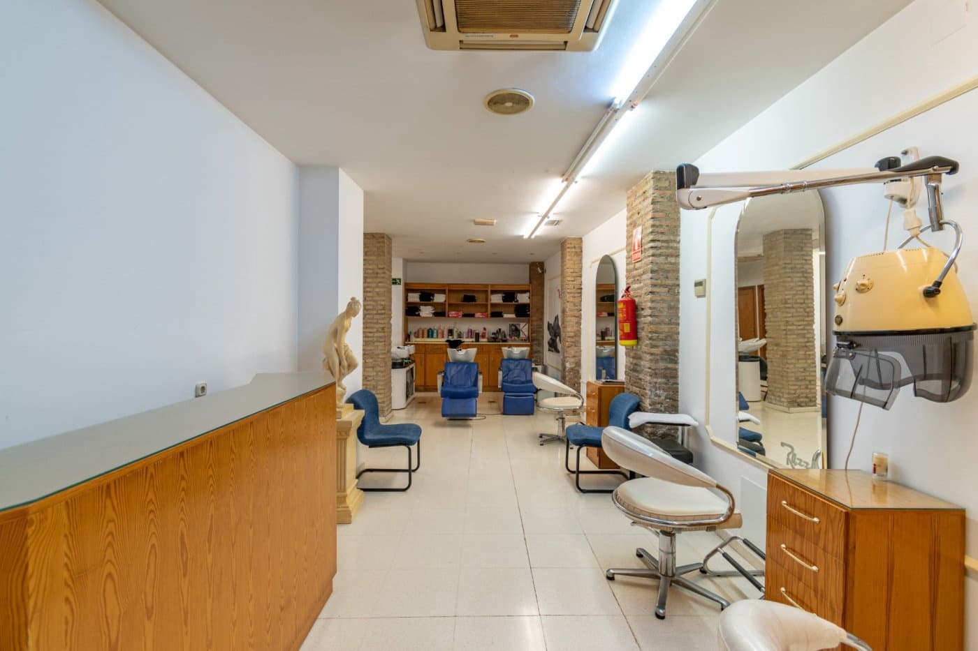 Commercieel te koop in Granada stad - € 440.000 (Ref: 7261405)