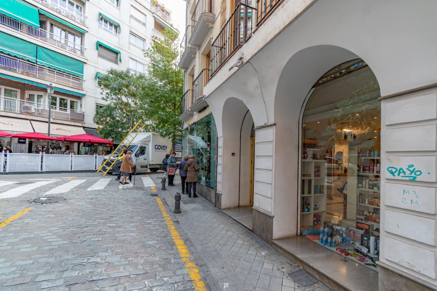 Commercieel te koop in Granada stad - € 440.000 (Ref: 7261405)