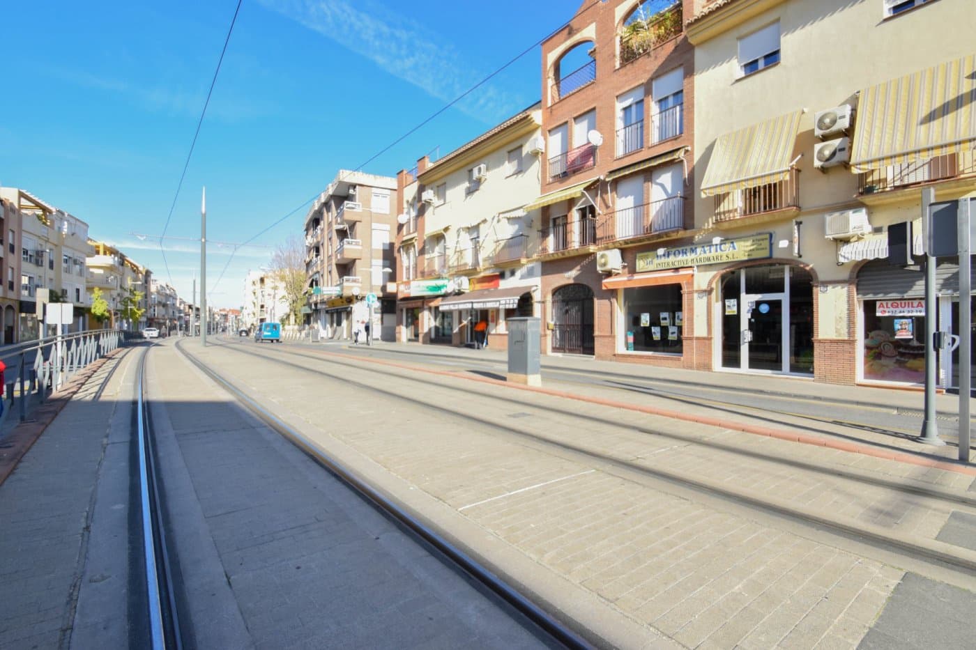 Komercyjne na sprzedaż w Maracena - 135 000 € (Ref: 7274696)