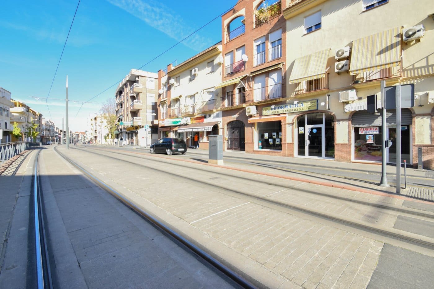 Komercyjne na sprzedaż w Maracena - 135 000 € (Ref: 7274696)