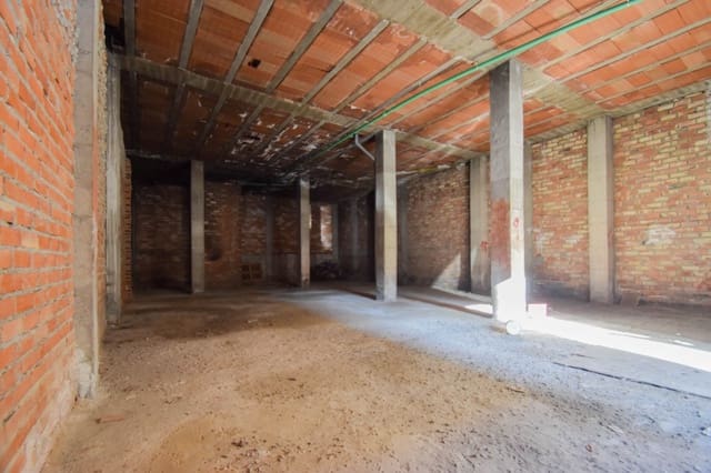 Commercial for sale in Maracena - € 135,000 (Ref: 7274696)