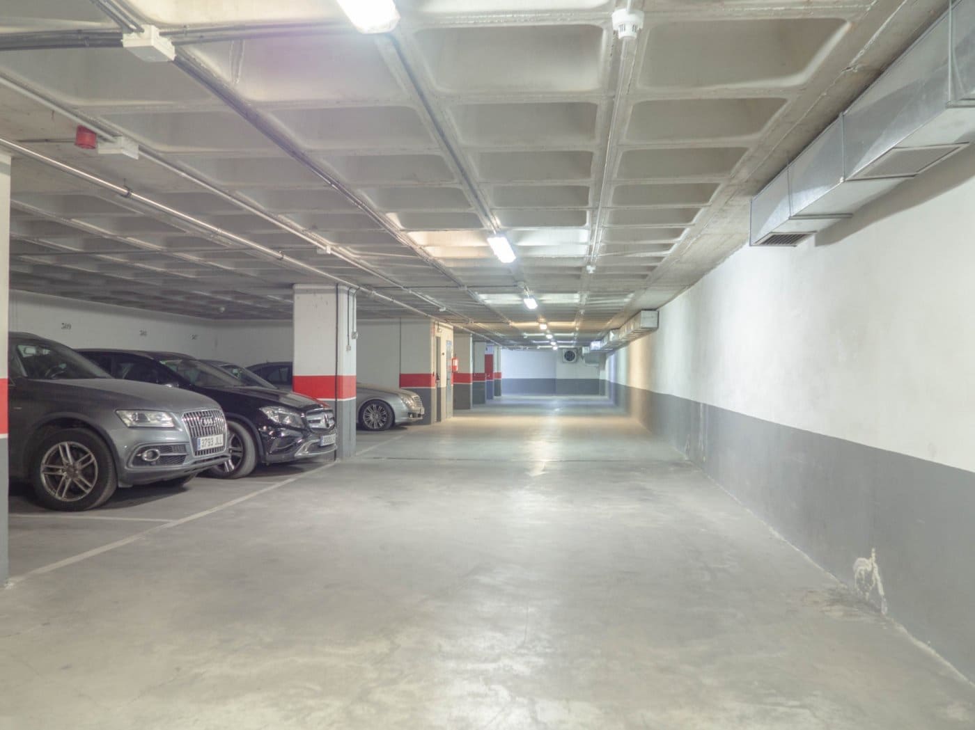 Garasje til salgs i Granada by - € 39 000 (Ref: 7336145)