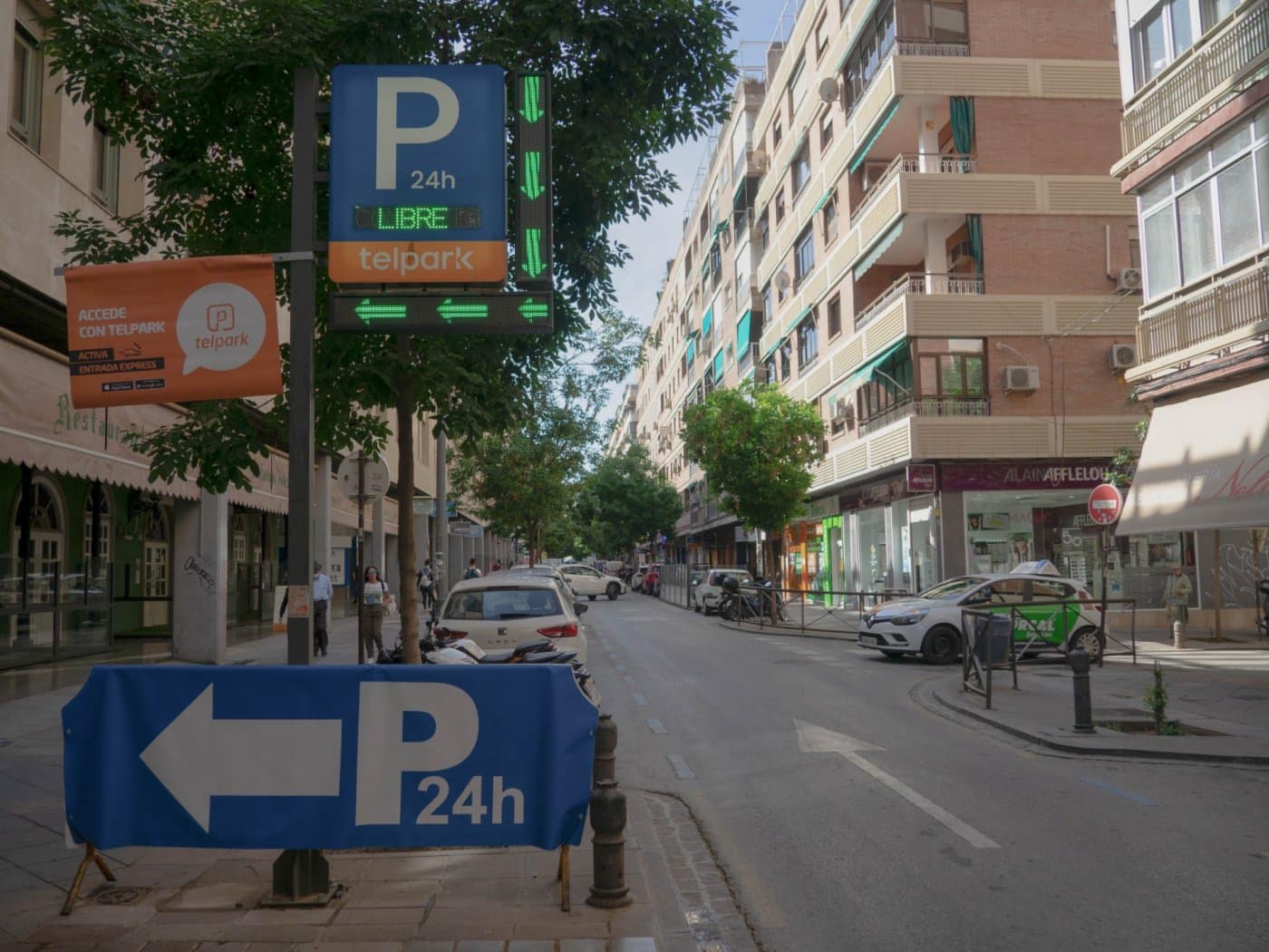 Garasje til salgs i Granada by - € 39 000 (Ref: 7336145)