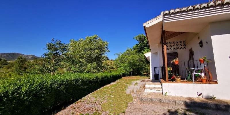4 soveværelse Finca/Landehus til salg i Granada by med swimmingpool - € 650.000 (Ref: 7363182)