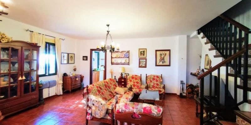 4 soveværelse Finca/Landehus til salg i Granada by med swimmingpool - € 650.000 (Ref: 7363182)