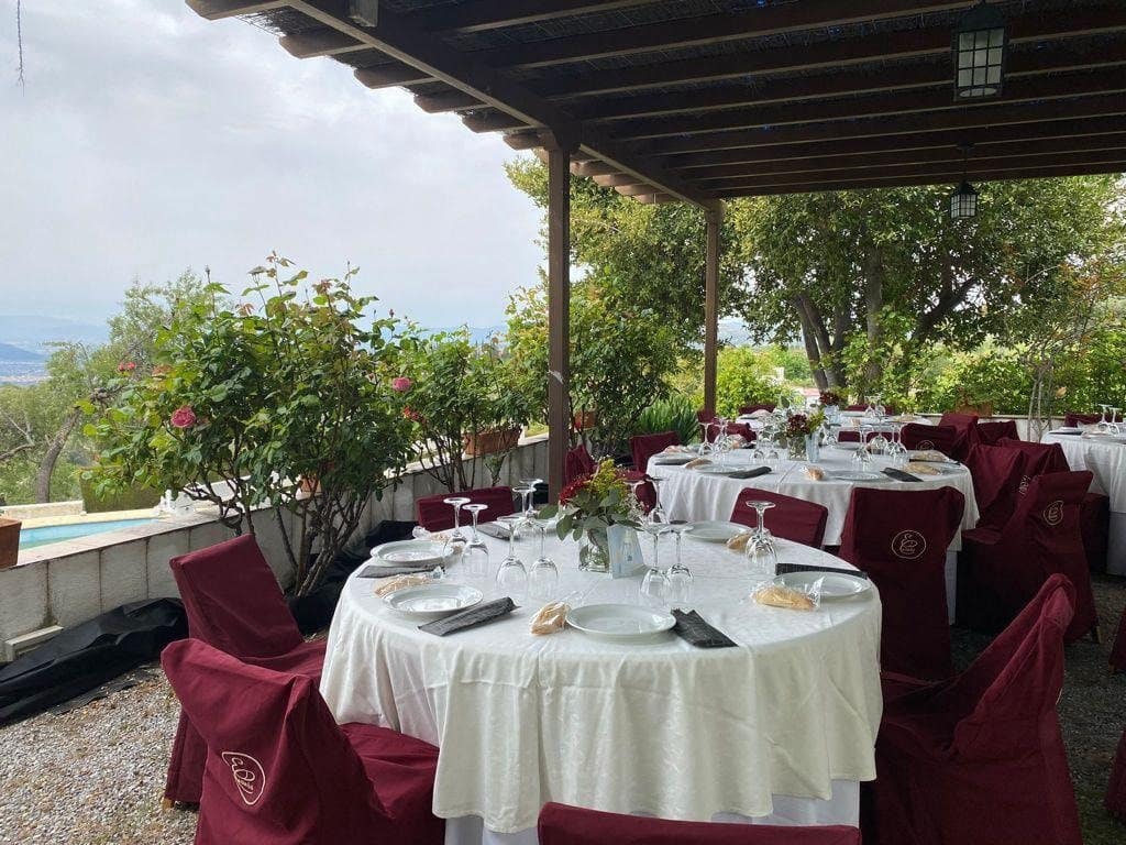 4 soveværelse Finca/Landehus til salg i Granada by med swimmingpool - € 650.000 (Ref: 7363182)