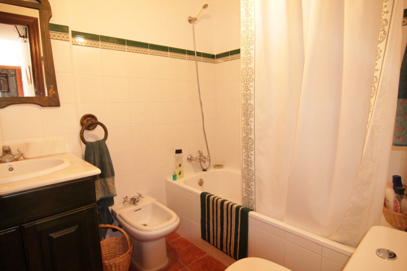 4 soveværelse Finca/Landehus til salg i Granada by med swimmingpool - € 650.000 (Ref: 7363182)